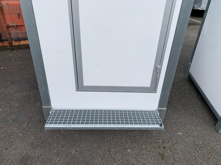 Contenedor WC con cisterna Cabina WC Contenedor WC Cabina WC